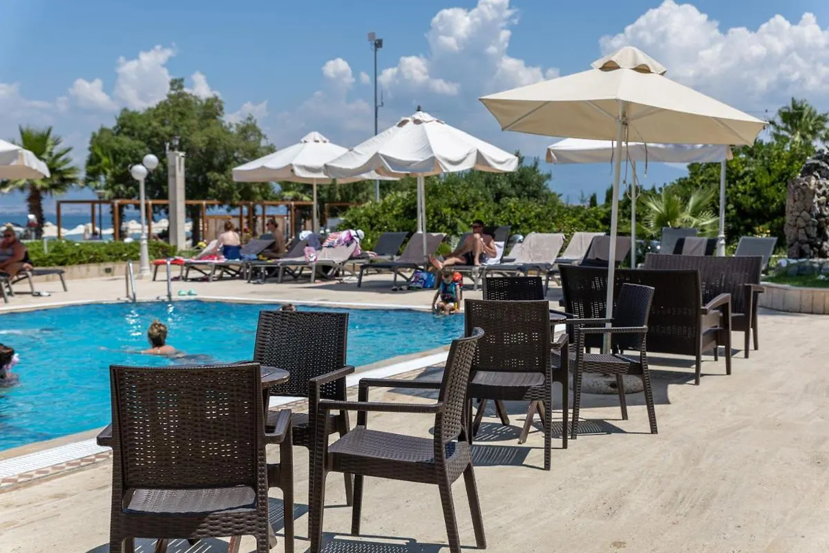 *****  Santa Beach Hotel Agía Triás Griekenland