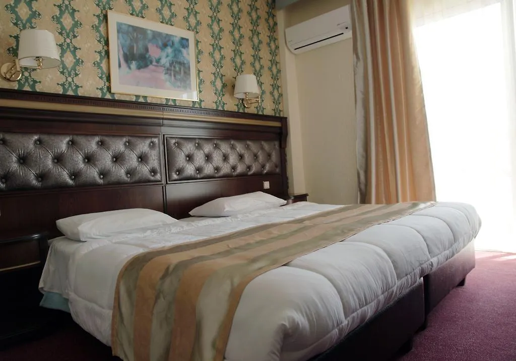 Santa Beach Hotel Agia Triada